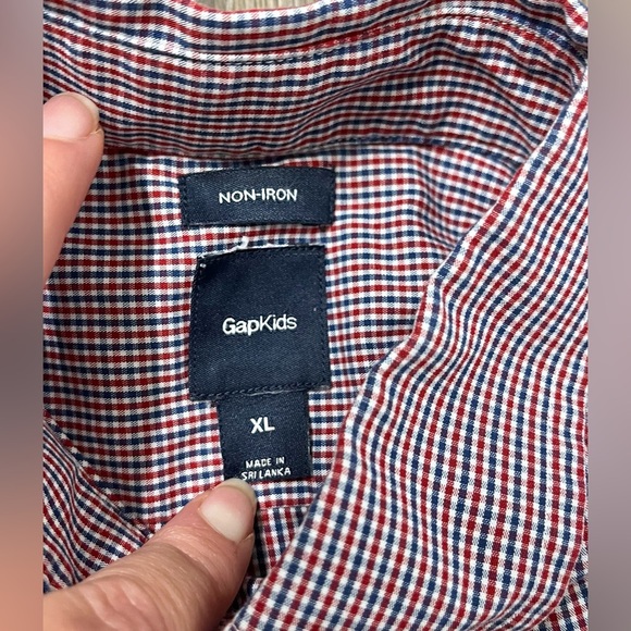 GAP Kids Non-Iron Shirt Boys XL Button Up Down Collared Plaid‎ Red Blue - Picture 1 of 7